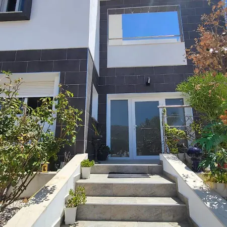 度假居 En Pla Roig